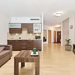 Krawiecka By Renters דירה ורוצלב