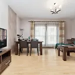 Апартаменты Krawiecka By Renters *