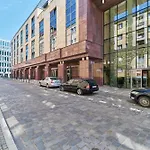 Krawiecka By Renters Апартаменты *